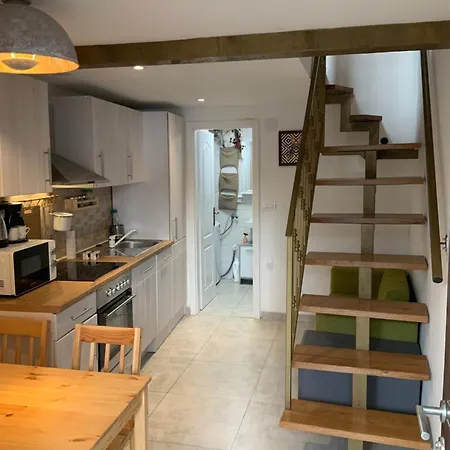 3-floors House Ksenija, Old-town Apartment